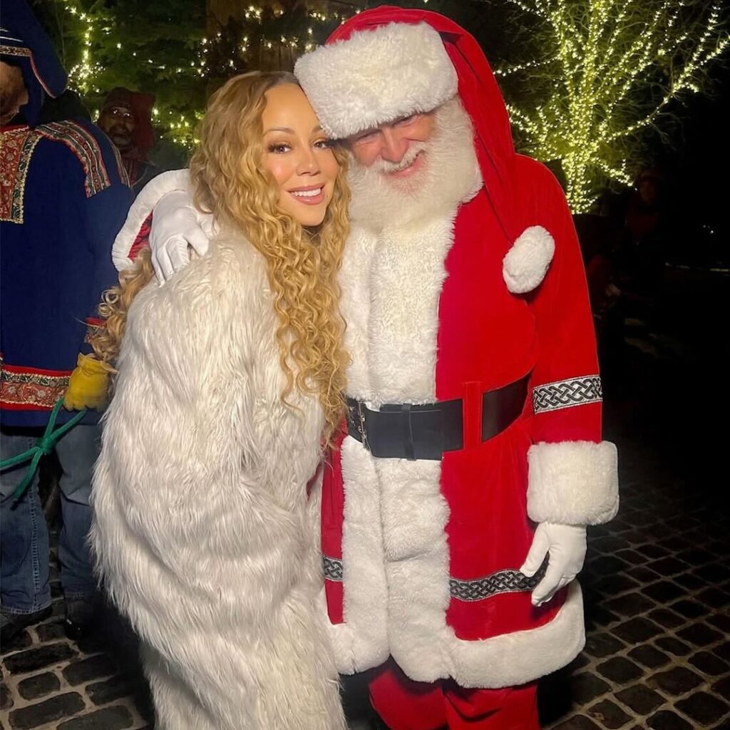 Christmas 2025: Celebrities Celebrating the Holiday