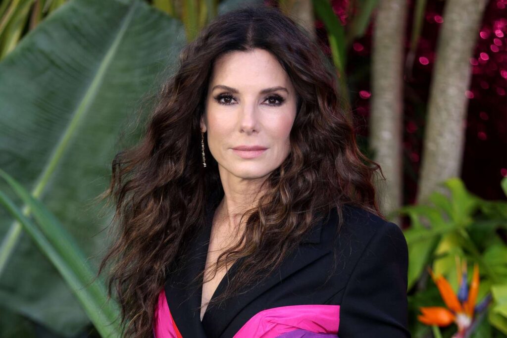 Sandra Bullock Wore the Boots I Rely on for Work Days and Date Nights