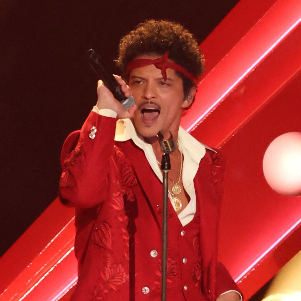 Grammys 2026: Bruno Mars Performance “I Just Might”