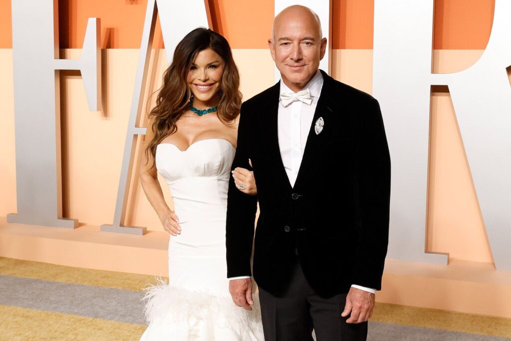 Jeff Bezos Wants A-List Guests to Make Donations to Venice Instead of Gifts for the Couple