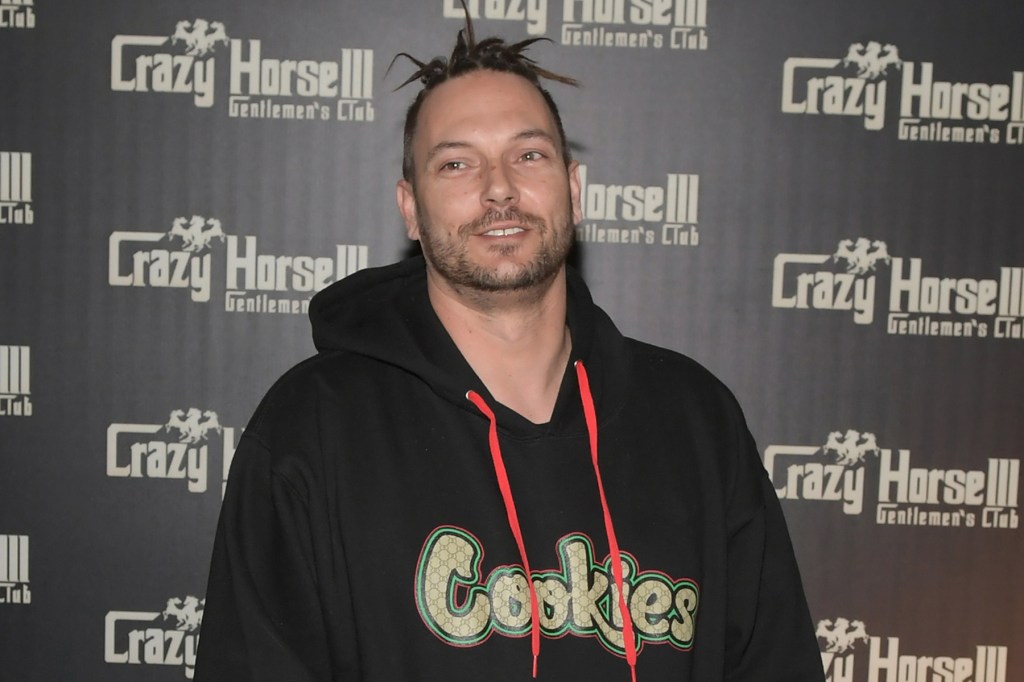 Britney Spears’ Ex-Husband Alleges Troubled Parenting & Mental Issues