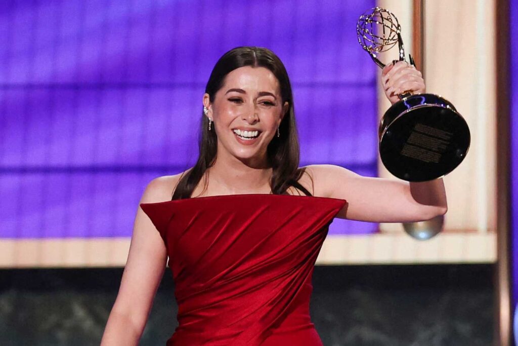 Cristin Milioti Reads Speech from ‘Therapy’ Notes as She Wins First Emmy Award