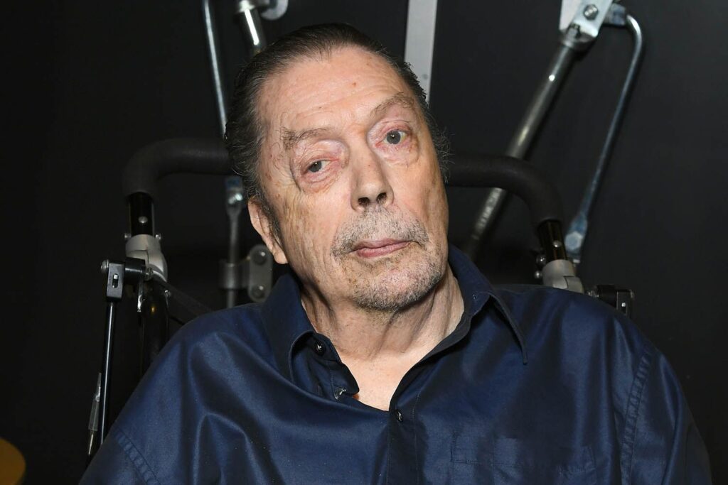 Tim Curry Gives Rare Health Update After 2012 Stroke: ‘I Still Can’t Walk’