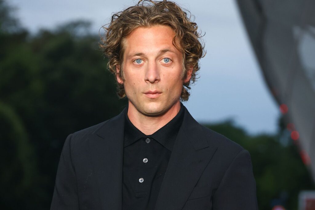Jeremy Allen White Will Not Attend the 2025 Emmys Despite Nomination for ‘The Bear’