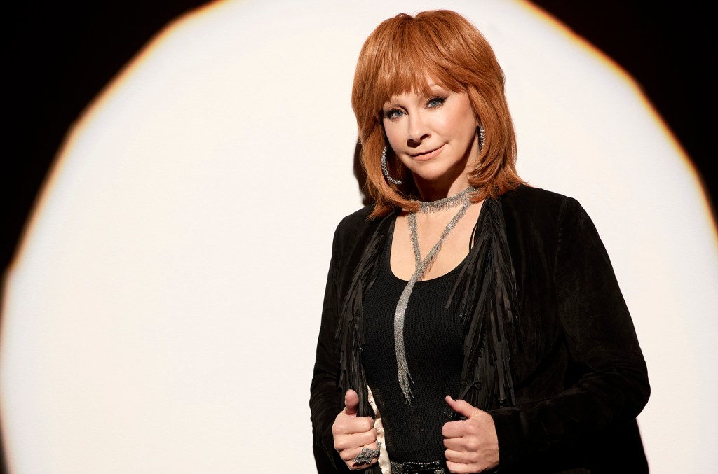 Reba McEntire, Rex Linn Announce Engagement on Red Carpet