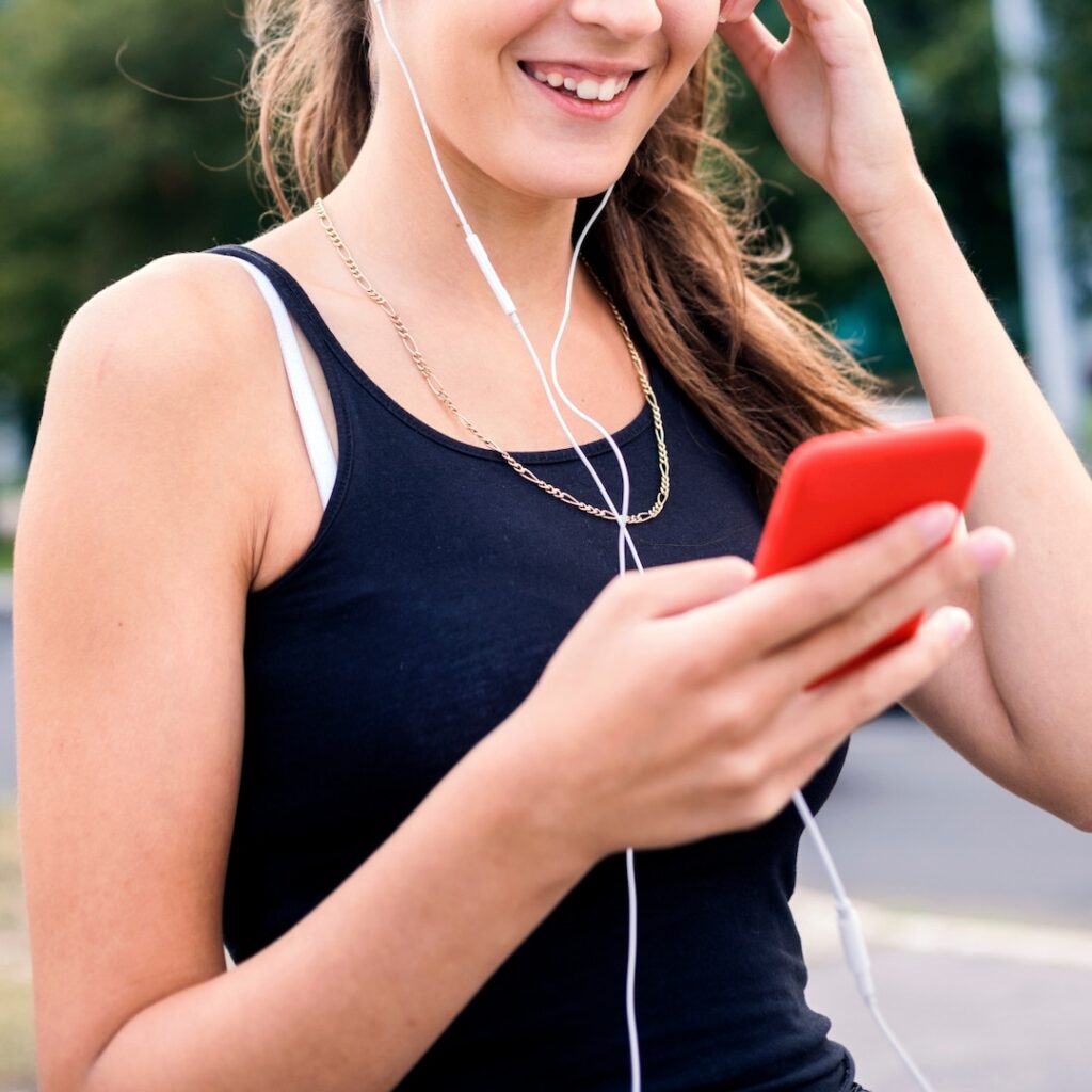 Apple’s $17 Earpods Are Making a Comeback