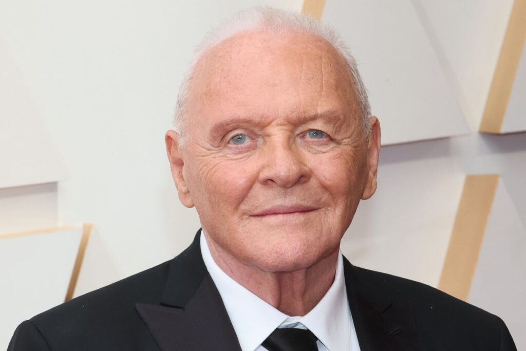 Anthony Hopkins Recalls Exact Moment He Realized He Was an Alcoholic