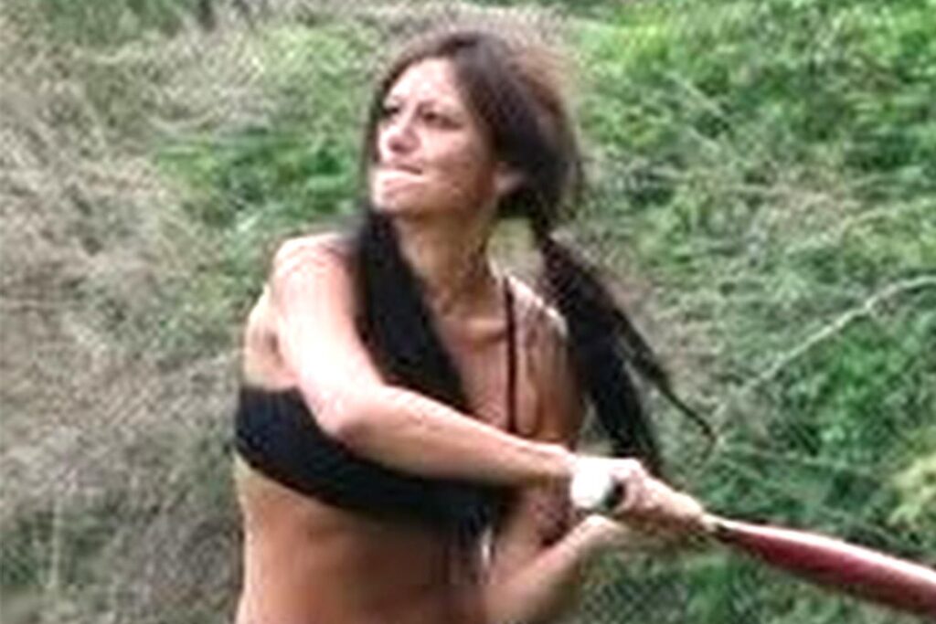 JWoww’s Ripped Throwback Pic Sparks Conversation on ‘Wild’ Body Dysmorphia
