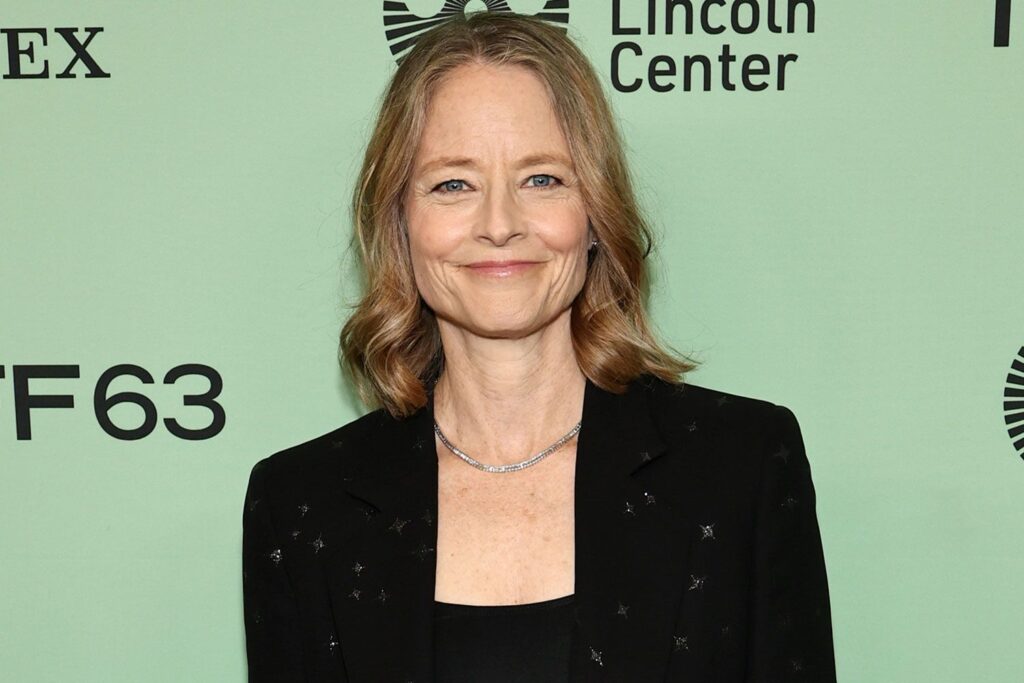Jodie Foster Only Spoke to French People for 3 Weeks Before Filming New Movie