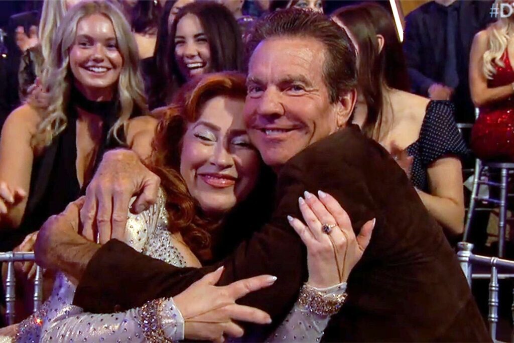 Dennis Quaid Supports ‘Parent Trap’ Costar Elaine Hendrix at ‘DWTS’
