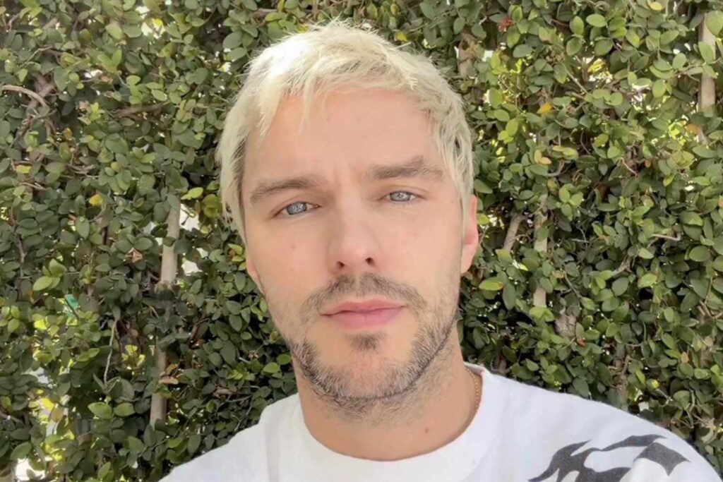 Nicholas Hoult Backs Out of Comic-Con