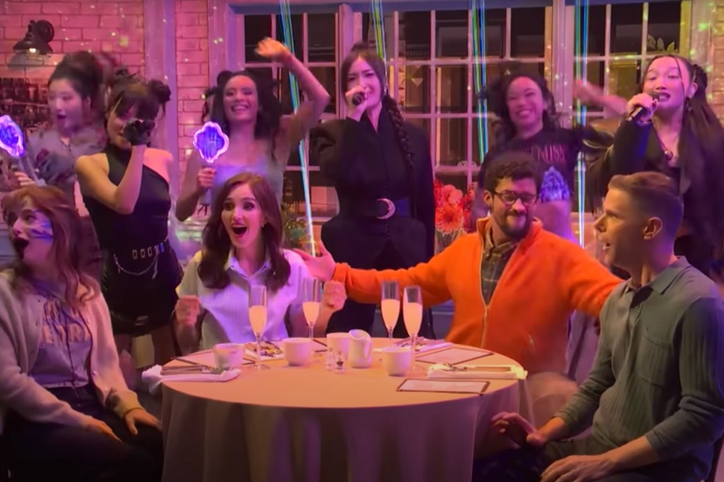 ‘KPop Demon Hunters’ Singers HUNTR/X Perform ‘Golden’