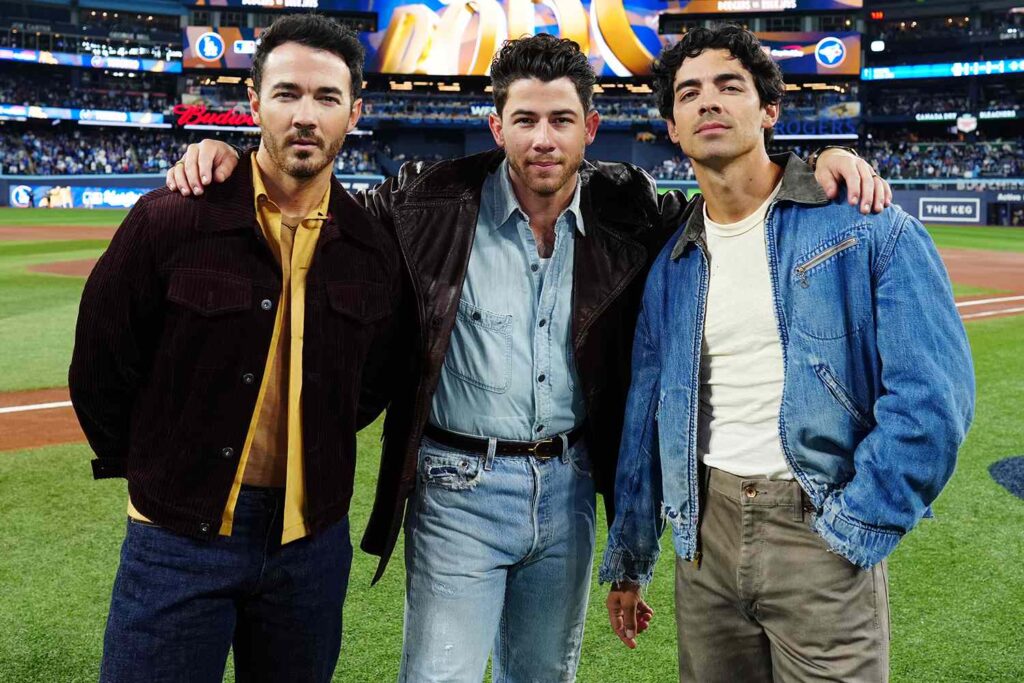 Joe Jonas Responds to Criticism of the Jonas Brothers’ World Series Performance
