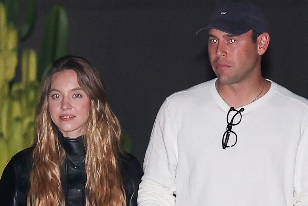 Sydney Sweeney and Scooter Braun Hold Hands on Date Night