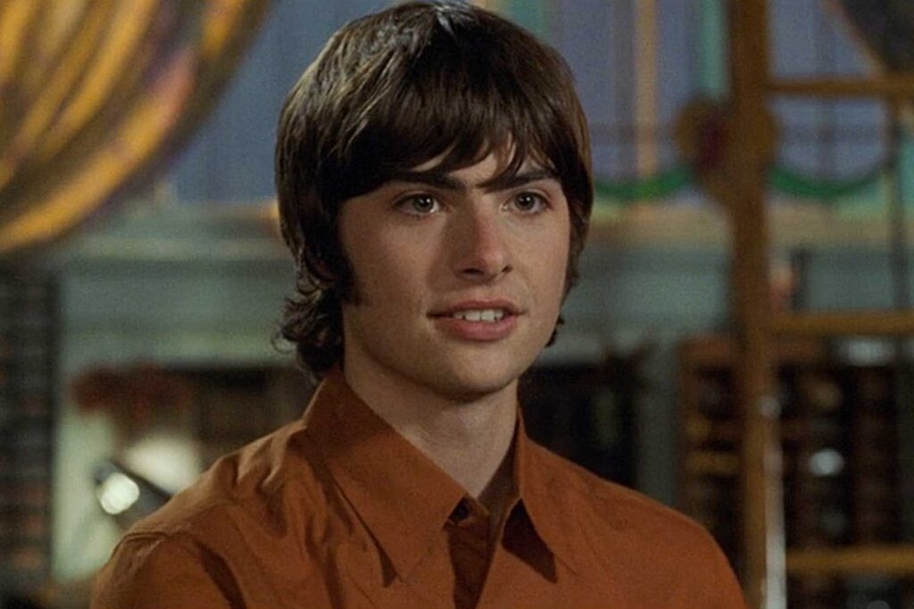 Robert Schwartzman Had ‘Early’ Talks About ‘Princess Diaries 3’ Return (Exclusive)