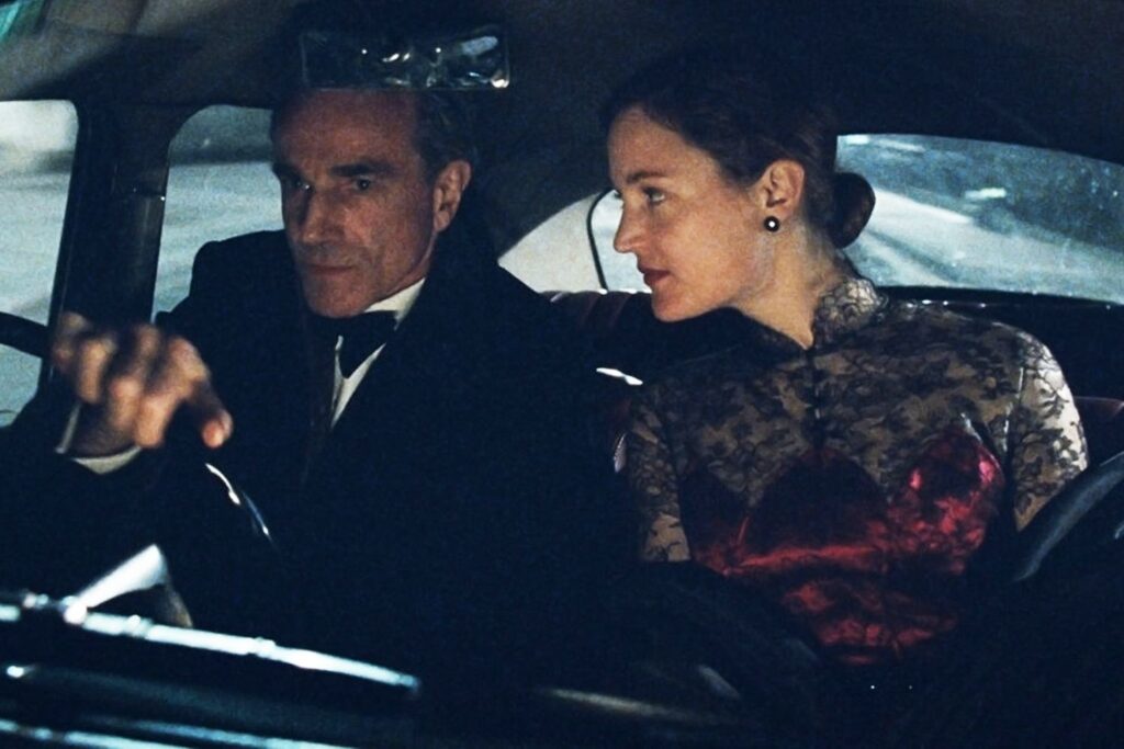 Vicky Krieps Recalls ‘Beautiful’ Time with Daniel Day-Lewis on ‘Phantom Thread’ (Exclusive)