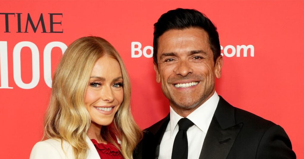 Kelly Ripa, More Stars Share Sex Confessions