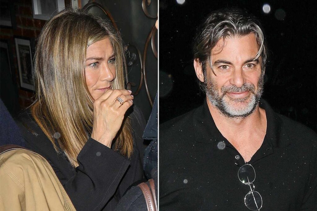 Jennifer Aniston, Boyfriend Jim Curtis Brave the Rain for Double Date in L.A.: Photos