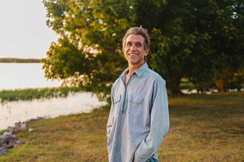 Alt-Country Singer-Songwriter Dies at 59