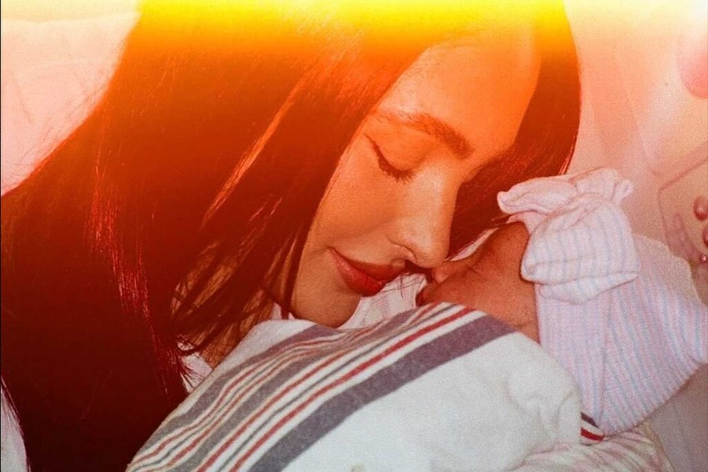 Ash K. Holm Welcomes First Baby