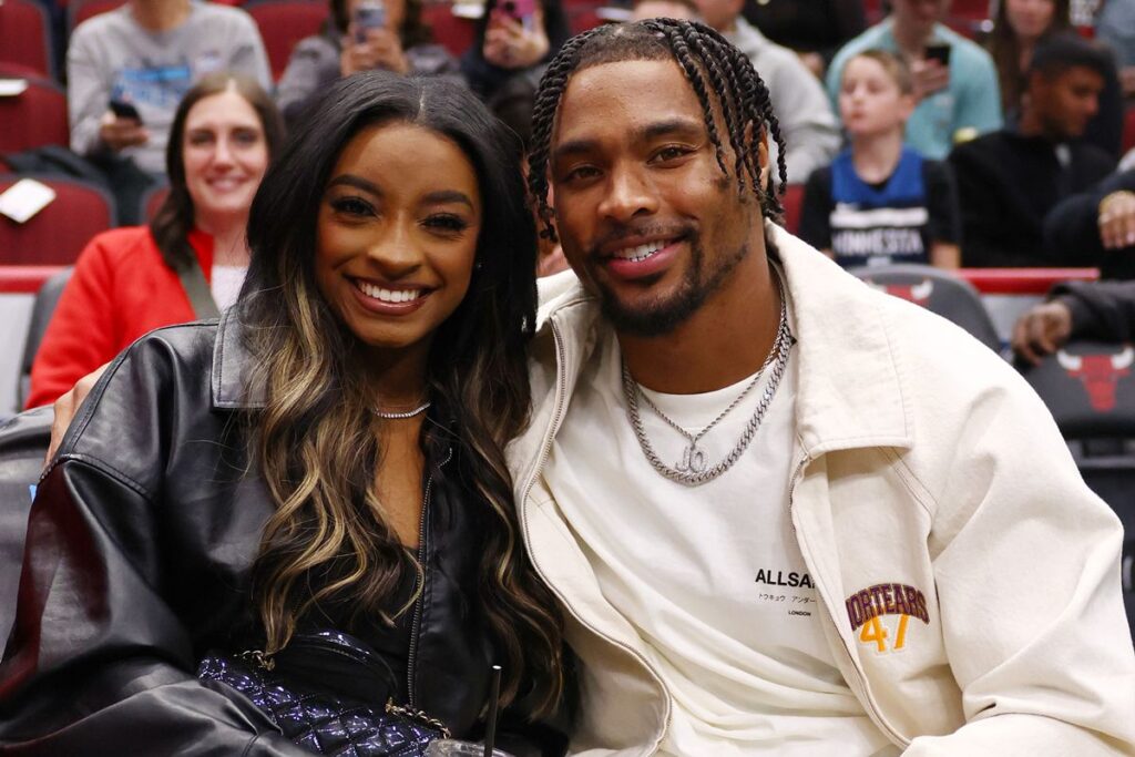 Simone Biles Recalls ‘Random Weird Feeling’ on First Date With Jonathan Owens (Exclusive)