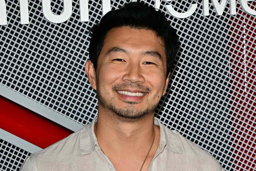 Simu Liu Doesn’t Want to ‘Repeat the Mistakes’ of His Parents When He’s a Dad