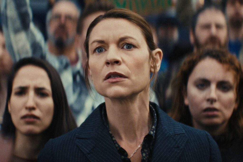 What Drew Claire Danes to Hitchcockian Thriller ‘The Beast in Me’ (Exclusive)