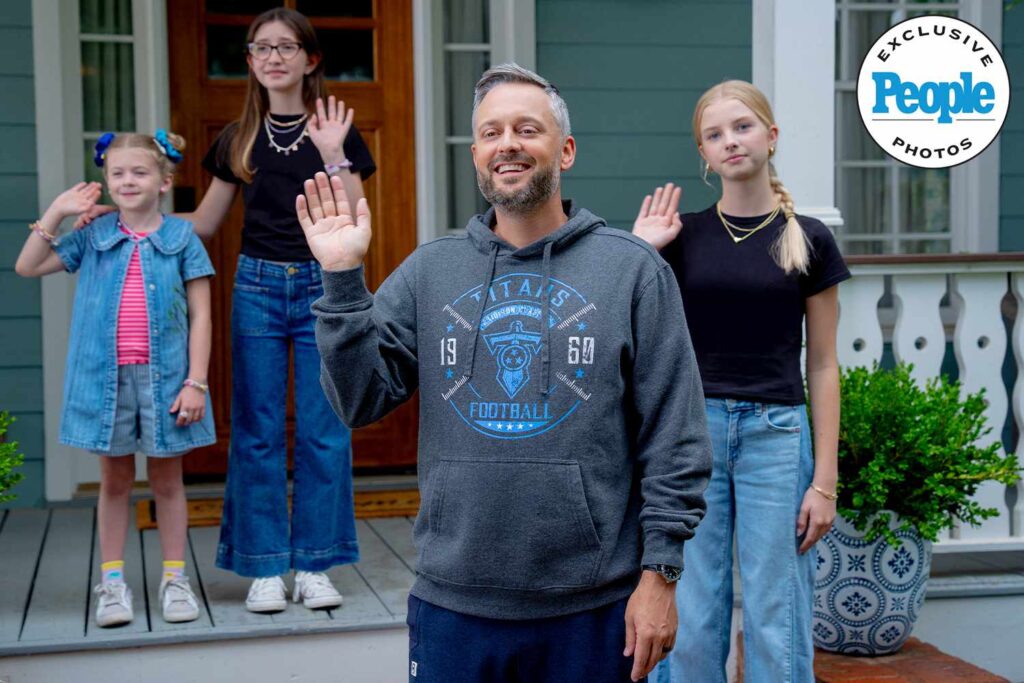 Nate Bargatze Stars in ‘The Breadwinner’ First Look with Mandy Moore (Exclusive)