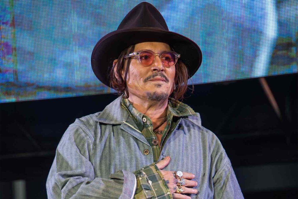 Johnny Depp Was ‘Touched’ After First Trip to Japan in 8 Years (Exclusive Source)